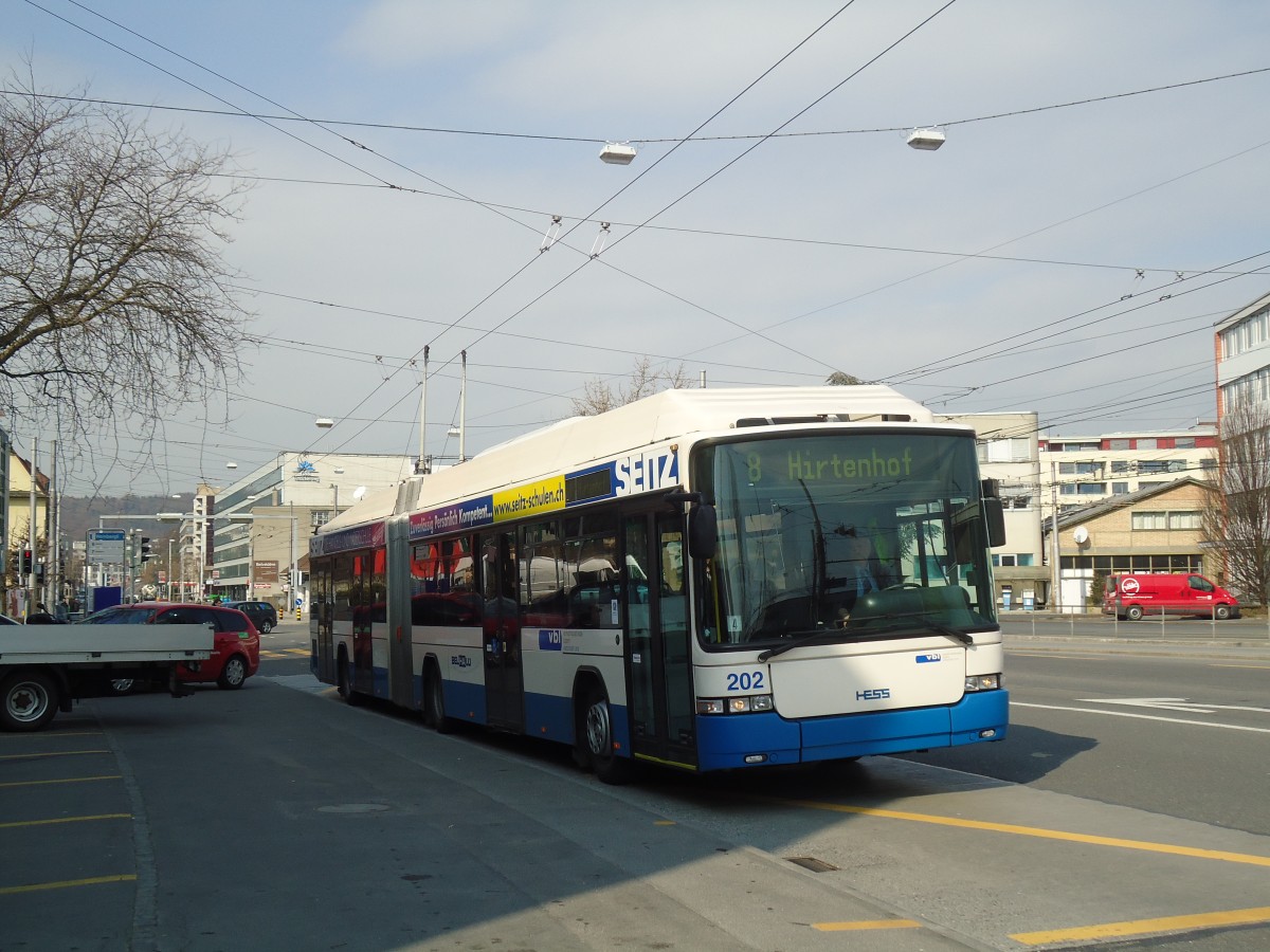 (133'002) - VBL Luzern - Nr. 202 - Hess/Hess Gelenktrolleybus am 11. M�rz 2011 in Luzern, Weinbergli