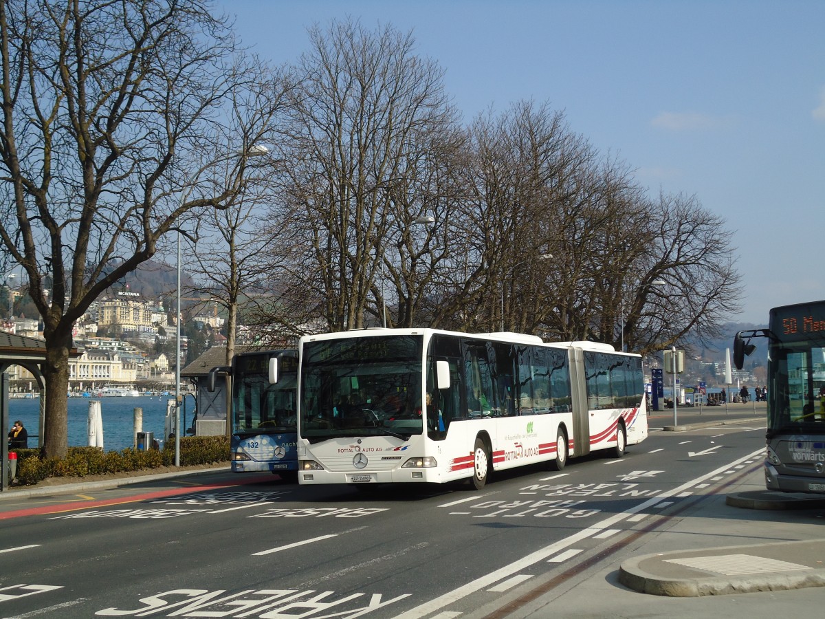 (133'029) - ARAG Ruswil - Nr. 15/LU 15'090 - Mercedes am 11. M�rz 2011 beim Bahnhof Luzern