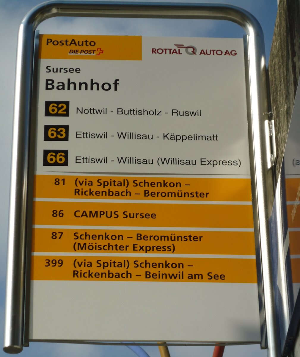 (133'050) - PostAuto/ROTTAL AUTO AG-Haltestellenschild - Sursee, Bahnhof - am 11. M�rz 2011