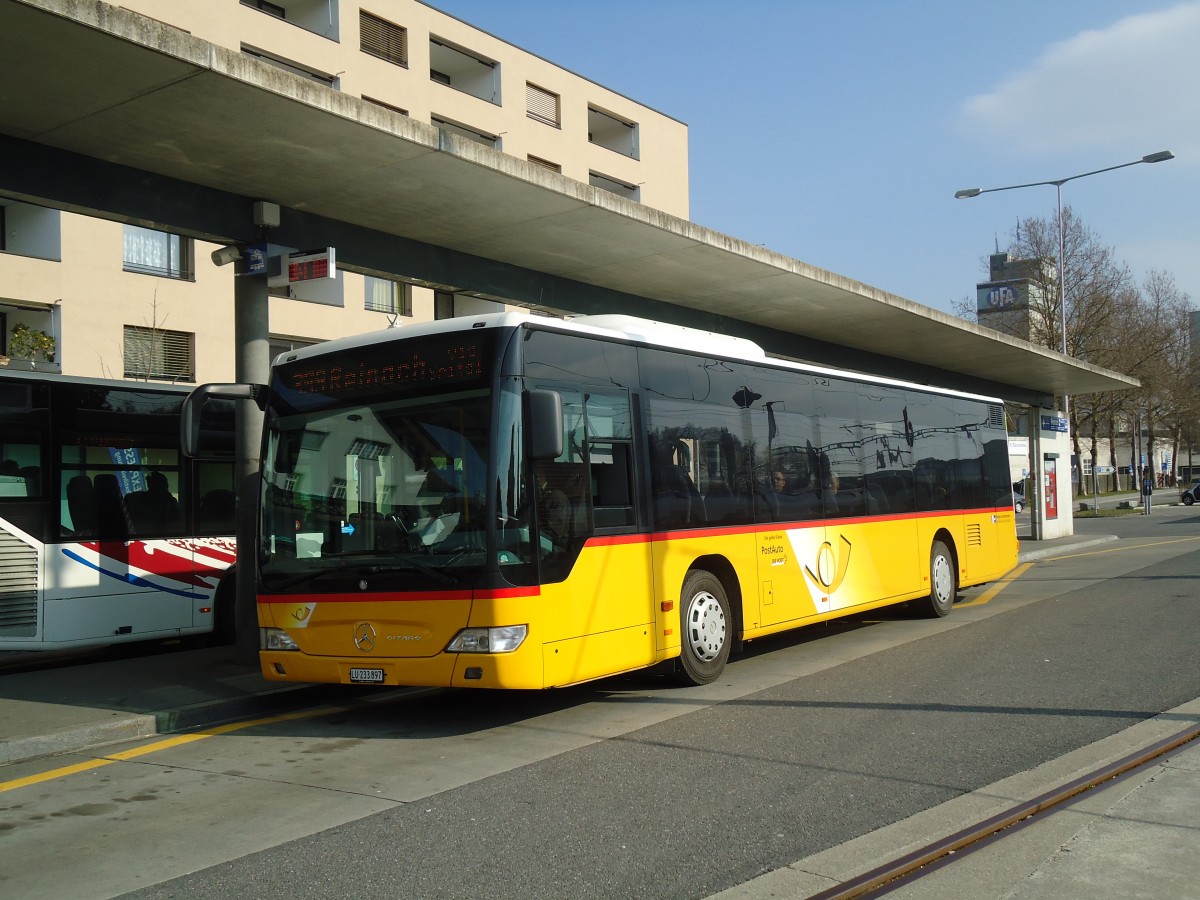 (133'055) - H�sler, Rickenbach - LU 233'897 - Mercedes am 11. M�rz 2011 beim Bahnhof Sursee