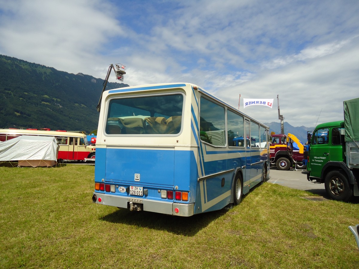 (134'405) - Mantel, Elgg - ZH 128'011 - Saurer/T�scher (ex LLB Susten Nr. 12) am 25. Juni 2011 in Interlaken, Flugplatz