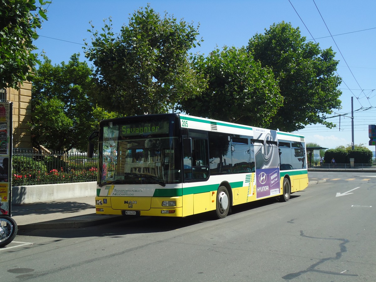 (135'035) - TN Neuch�tel - Nr. 205/NE 114'205 - MAN am 11. Juli 2011 in Neuch�tel, Place Pury