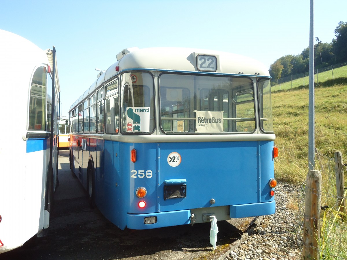 (135'593) - TL Lausanne (R�trobus) - Nr. 258 - Saurer/Saurer am 20. August 2011 in Moudon, R�trobus
