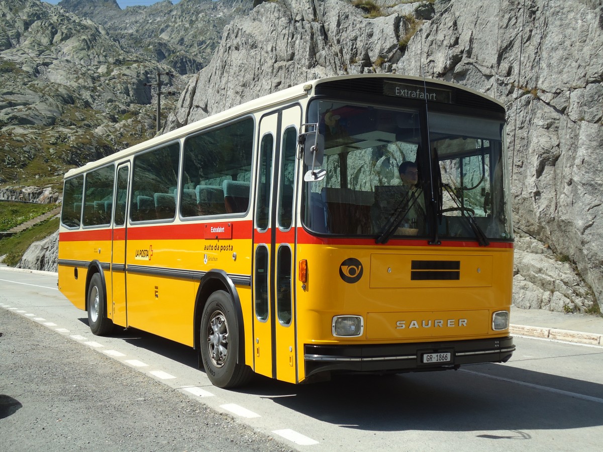 (135'718) - Mark, Andeer - GR 1866 - Saurer/R&J (ex PostAuto Graub�nden; ex P 24'350) am 21. August 2011 in Gotthard, Passh�he