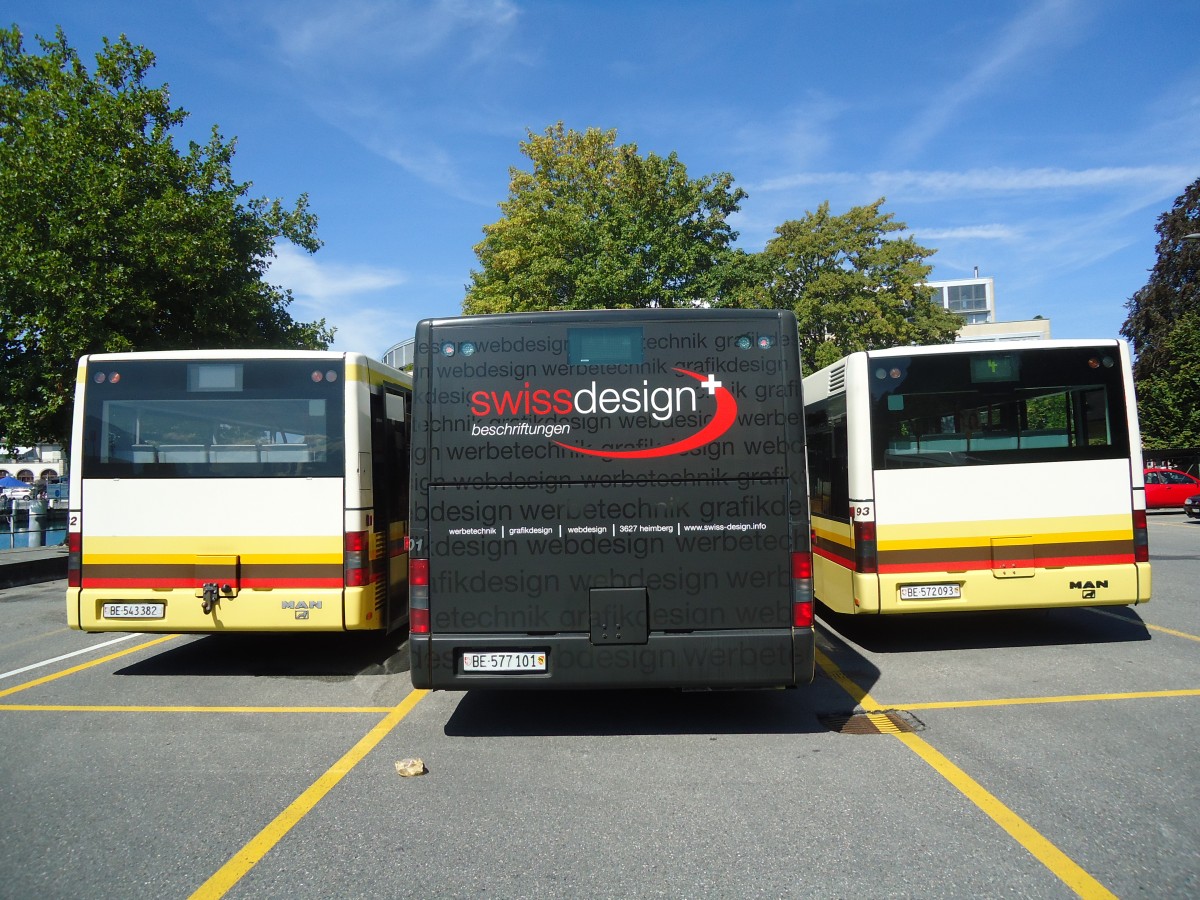 (135'784) - STI Thun - Nr. 82/BE 543'382 + Nr. 101/BE 577'101 + Nr. 93/BE 572'093 - MAN am 31. August 2011 bei der Schiffl�ndte Thun