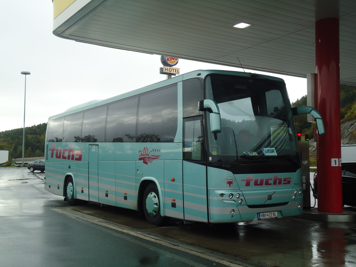 (136'581) - Fuchs, Hartberg - HB 422 BL - Volvo am 7. Oktober 2011 in W�rthersee, Raststation