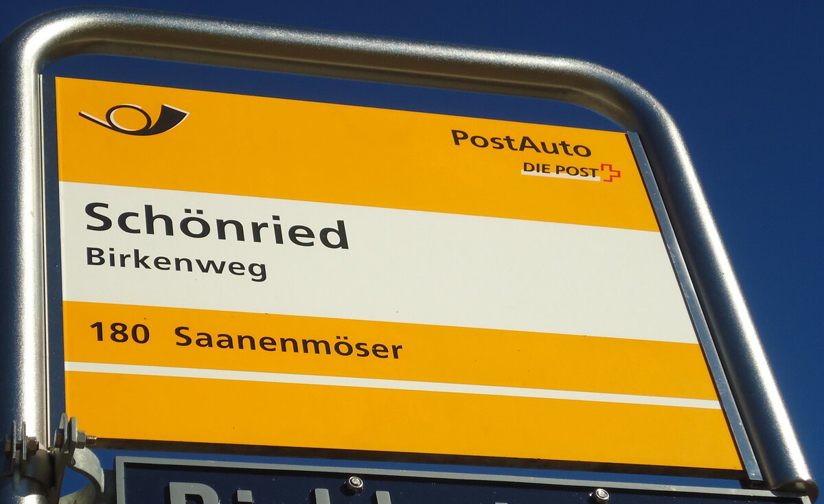 (137'013) - PostAuto-Haltestellenschild - Sch�nried, Birkenweg - am 25. November 2011