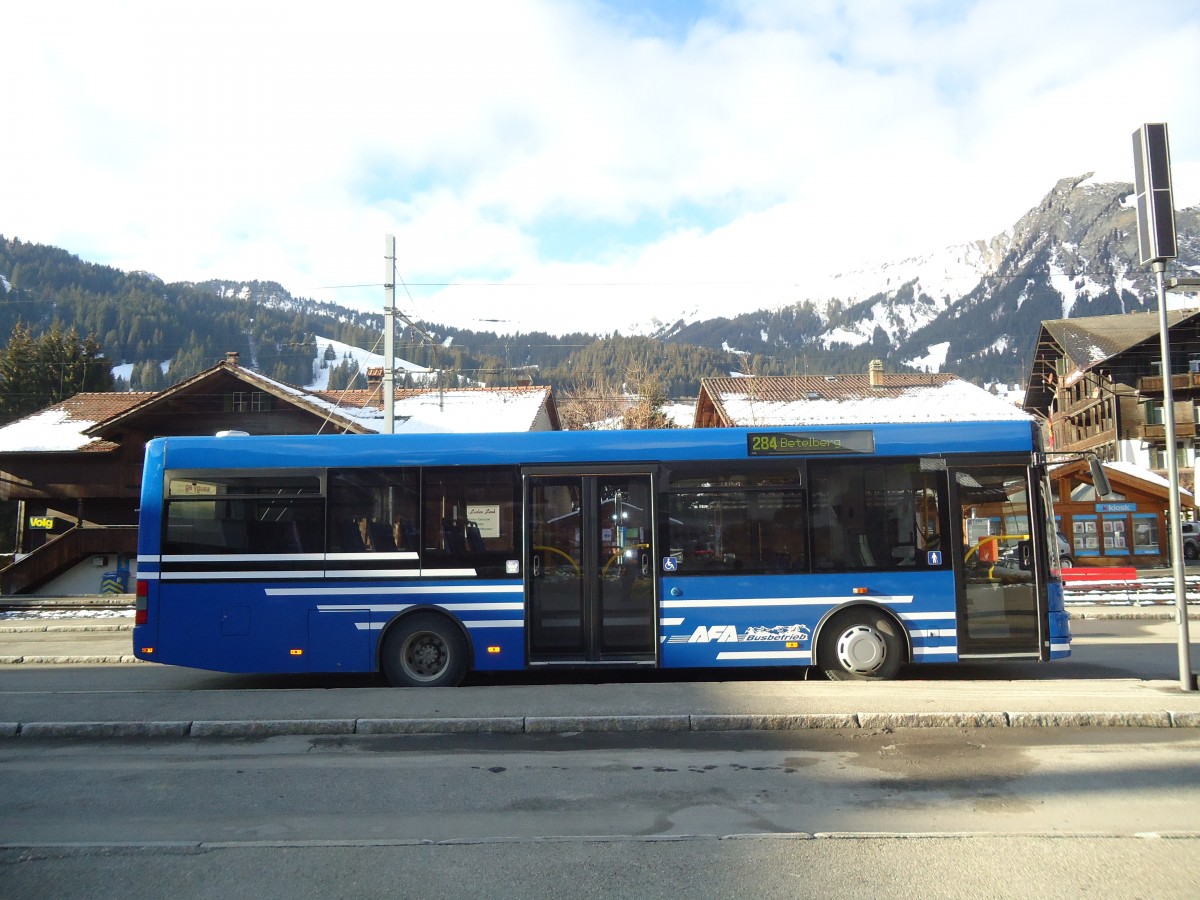 (137'132) - AFA Adelboden - Nr. 55/BE 611'055 - MAN/G�ppel am 11. Dezember 2011 beim Bahnhof Lenk