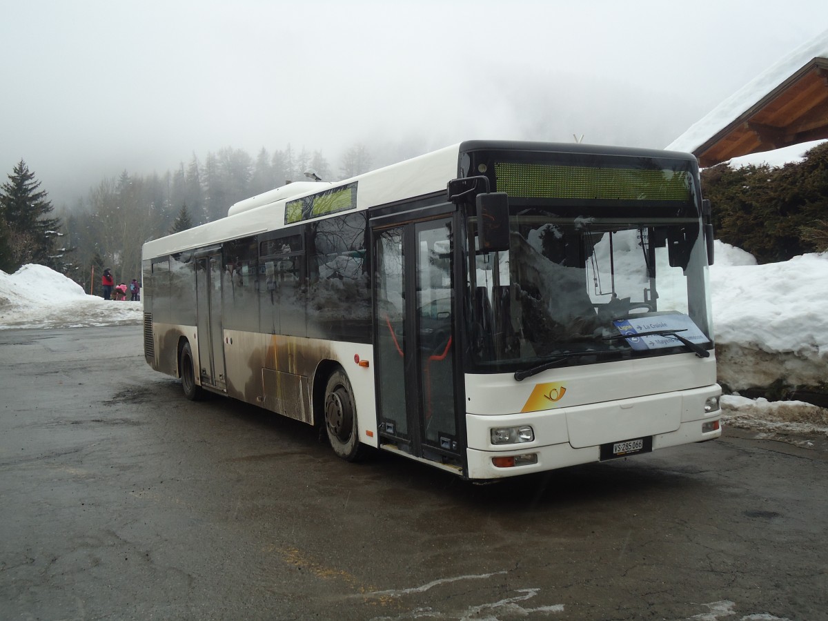 (137'744) - Buchard, Leytron - VS 285'066 - MAN (ex AAGL Liestal Nr. 74; ex AAGL Liestal Nr. 66) am 19. Februar 2012 in Ovronnaz, La Crois�e