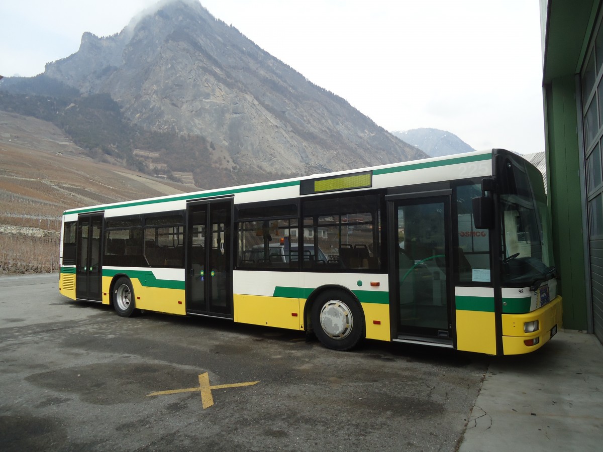 (137'764) - Buchard, Leytron - Nr. 98/VS 299'140 - MAN (ex TN Neuch�tel Nr. 222) am 19. Februar 2012 in Leytron, Garage