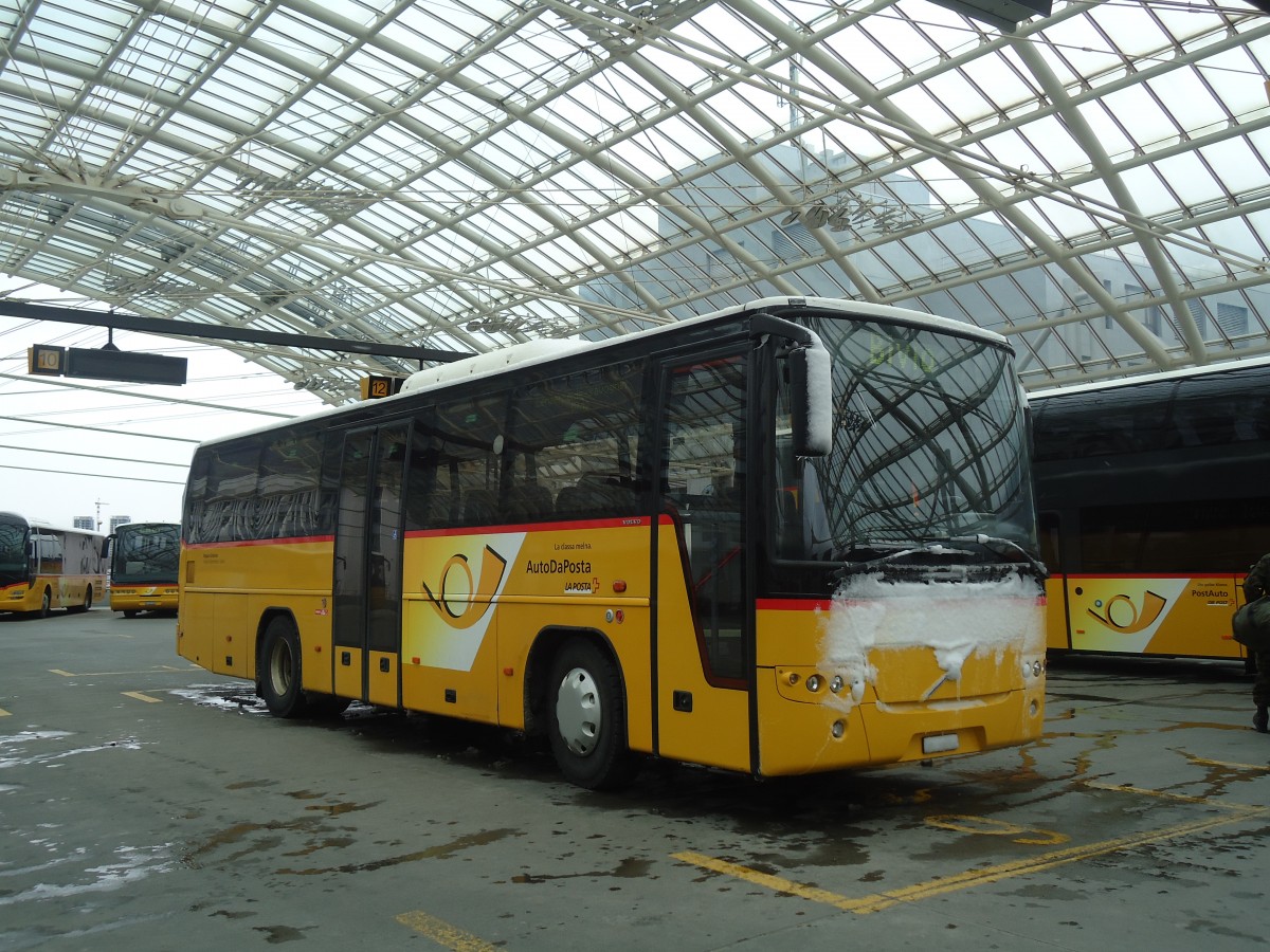 (137'847) - Demarmels, Salouf - GR 48'904 - Volvo am 5. M�rz 2012 in Chur, Postautostation