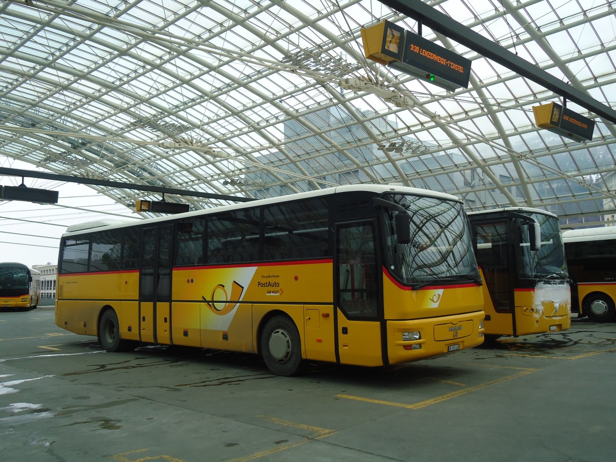 (137'857) - PostAuto Graub�nden - GR 105'400 - MAN (ex Dillier, Sarnen Nr. 7) am 5. M�rz 2012 in Chur, Postautostation