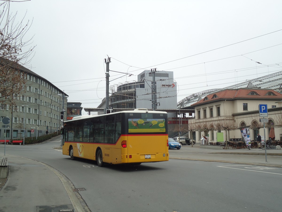 (137'899) - D�nser, Trimmis - GR 106'166 - Mercedes (ex Luk, Gr�sch; ex PostAuto Graub�nden) am 5. M�rz 2012 beim Bahnhof Chur