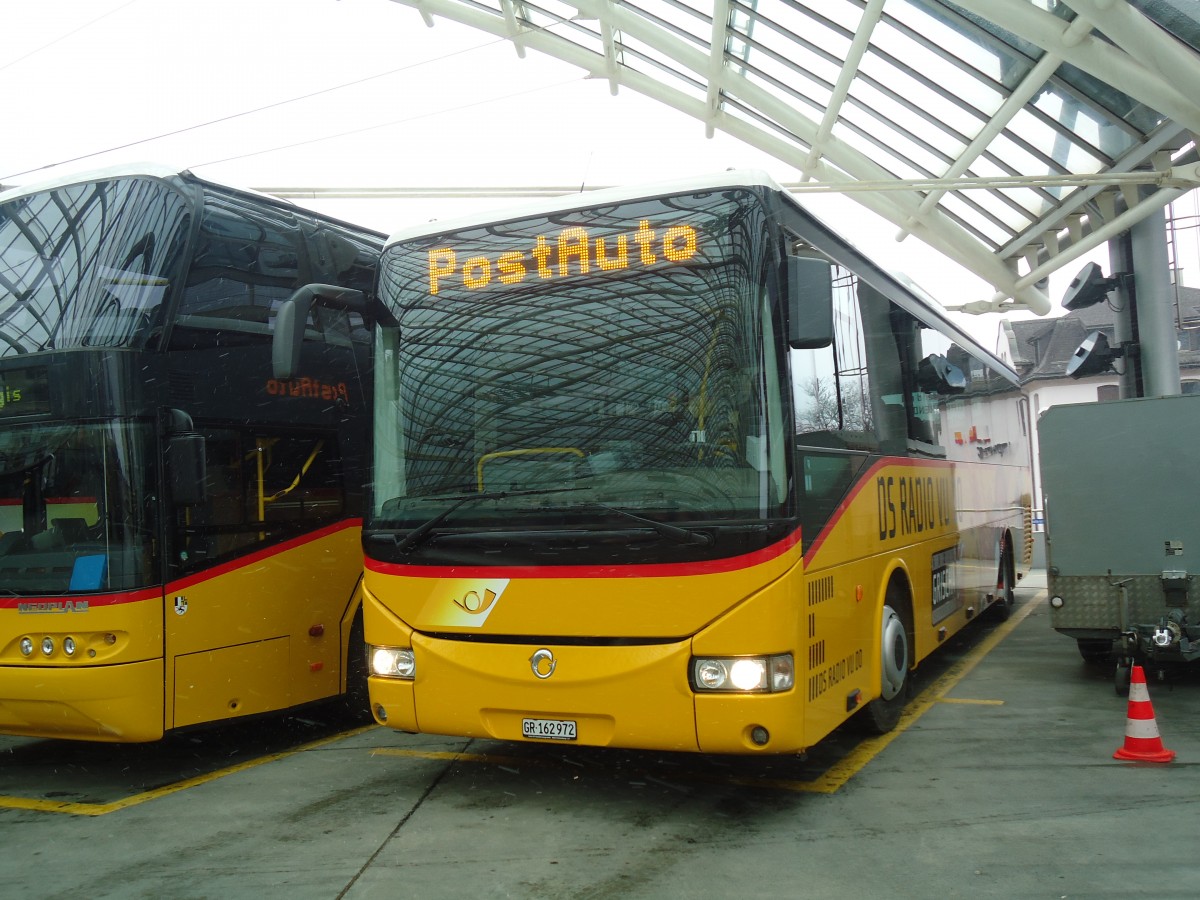(137'916) - PostAuto Graub�nden - GR 162'972 - Irisbus am 5. M�rz 2012 in Chur, Postautostation
