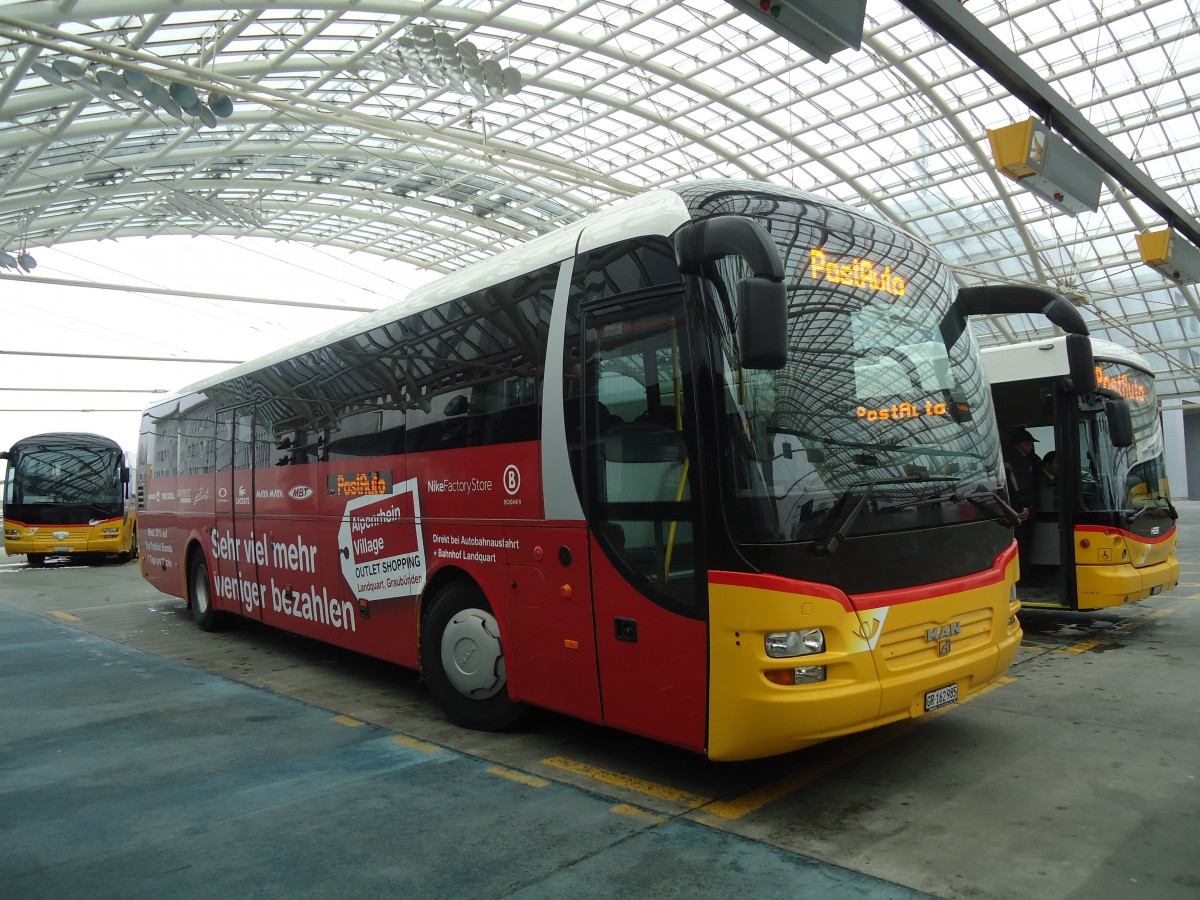 (137'918) - PostAuto Graub�nden - GR 162'985 - MAN am 5. M�rz 2012 in Chur, Postautostation