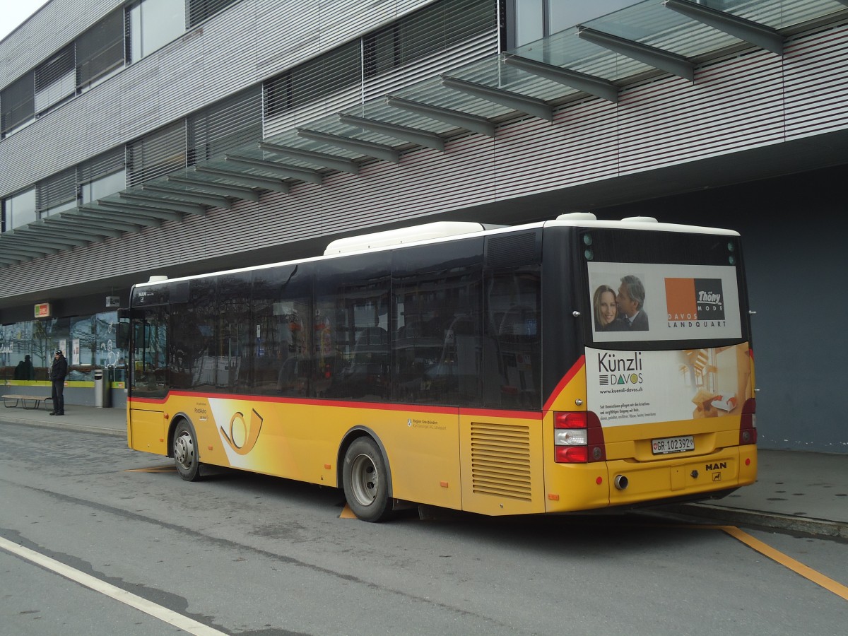 (137'926) - Gessinger, Bad Ragaz - GR 102'392 - MAN/G�ppel am 5. M�rz 2012 beim Bahnhof Landquart