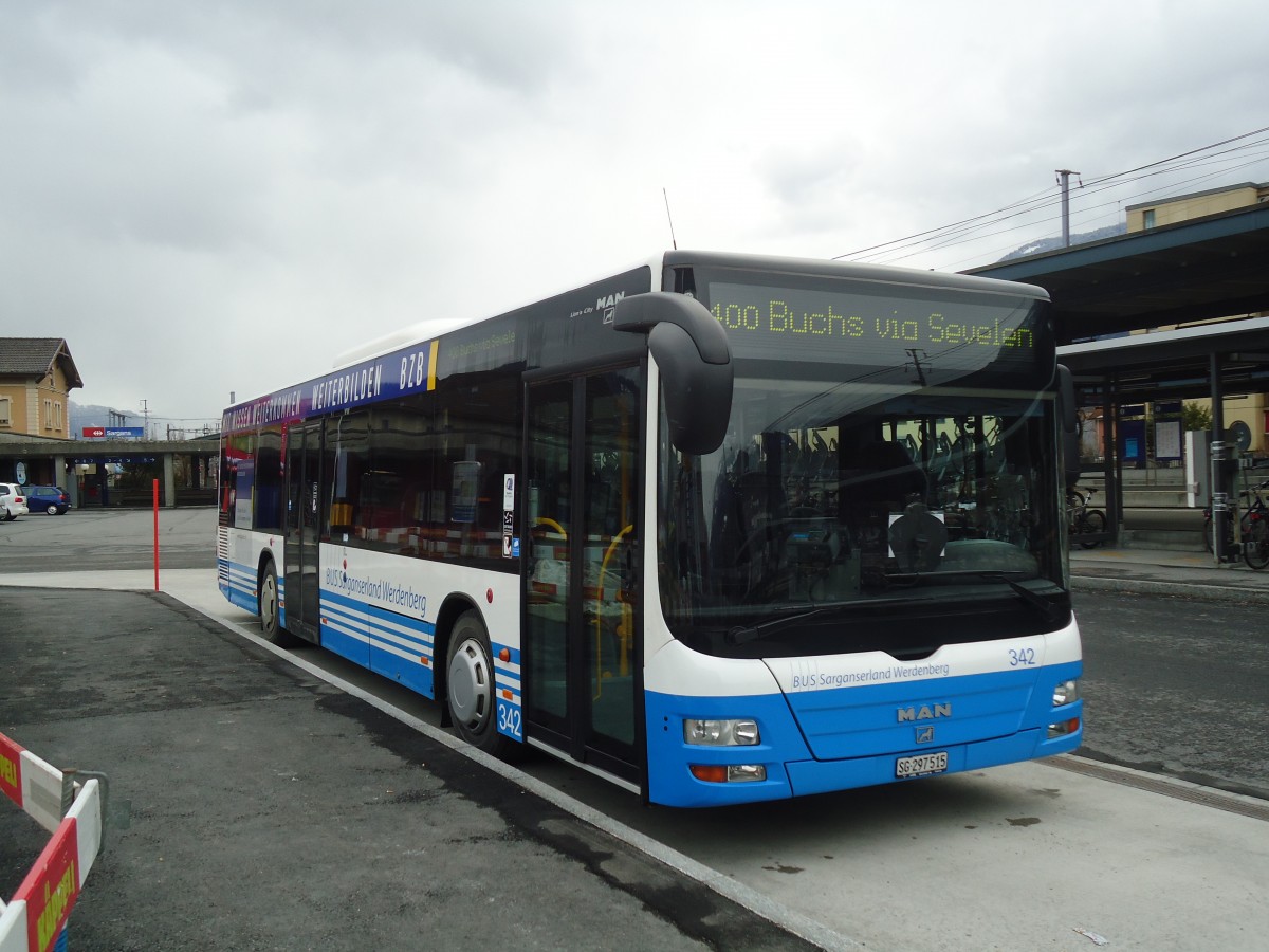 (137'943) - BSW Sargans - Nr. 342/SG 297'515 - MAN am 5. M�rz 2012 beim Bahnhof Sargans