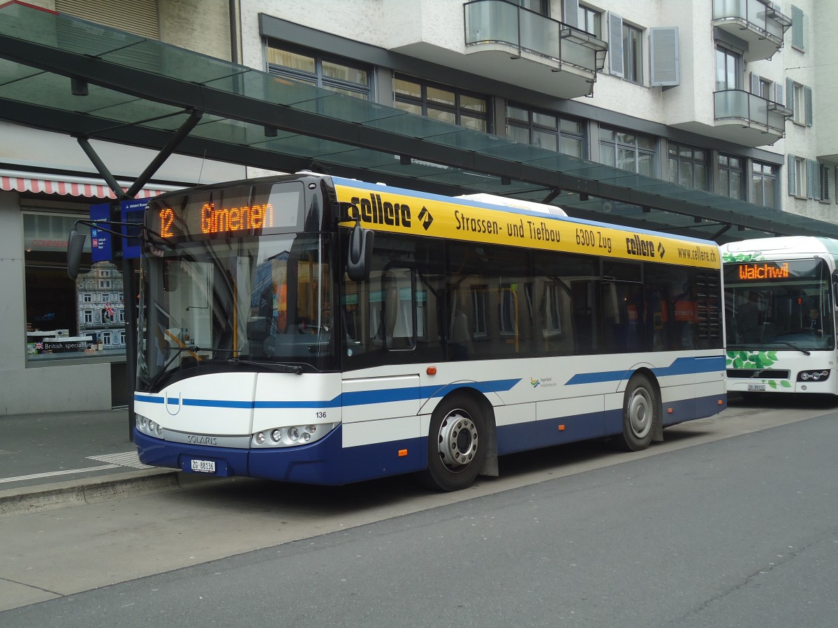 (137'978) - ZVB Zug - Nr. 136/ZG 88'136 - Solaris am 6. M�rz 2012 beim Bahnhof Zug