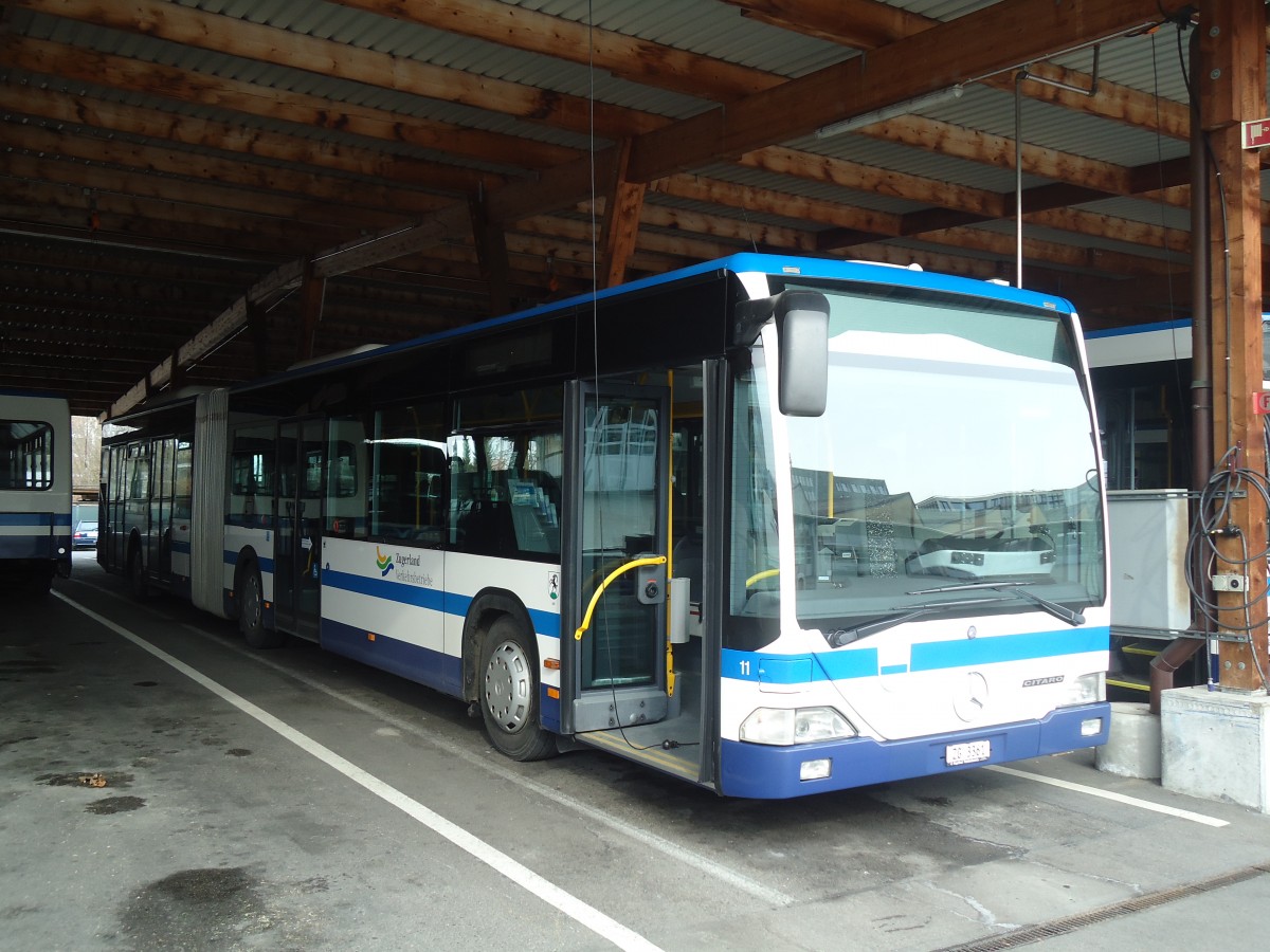 (138'020) - ZVB Zug - Nr. 11/ZG 3361 - Mercedes am 6. M�rz 2012 in Zug, Garage