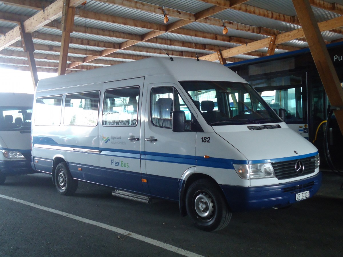 (138'026) - ZVB Zug - Nr. 182/ZG 72'123 - Mercedes (ex Nr. 123) am 6. M�rz 2012 in Zug, Garage