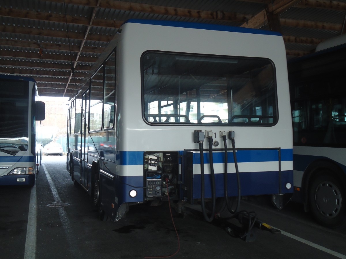 (138'038) - ZVB Zug - Nr. 401/ZG 82'541 - Lanz+Marti/Hess Personenanh�nger (ex Nr. 101) am 6. M�rz 2012 in Zug, Garage