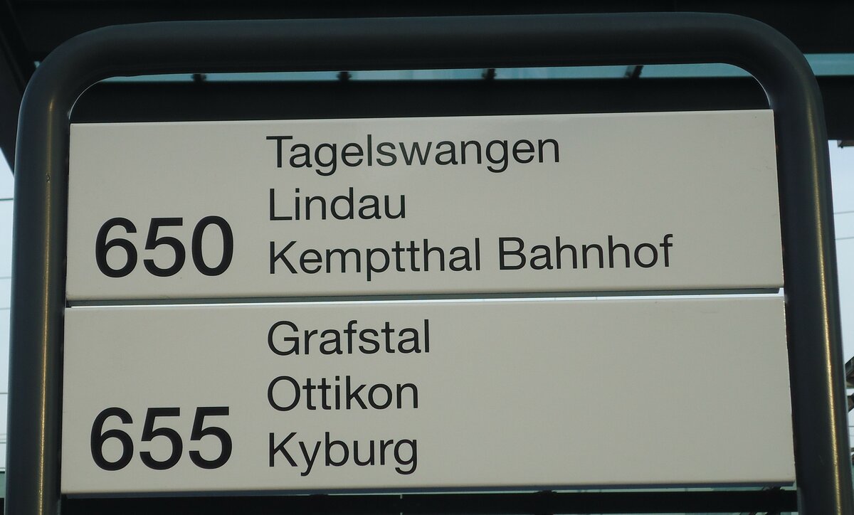 (138'147) - ZVV-Haltestellenschild - Effretikon, Bahnhof - am 7. M�rz 2012