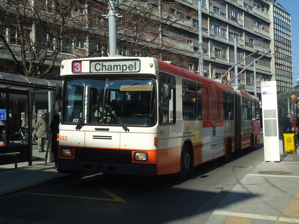(138'272) - TPG Gen�ve - Nr. 792 - NAW/Hess Gelenktrolleybus am 9. M�rz 2012 in Gen�ve, Coutance