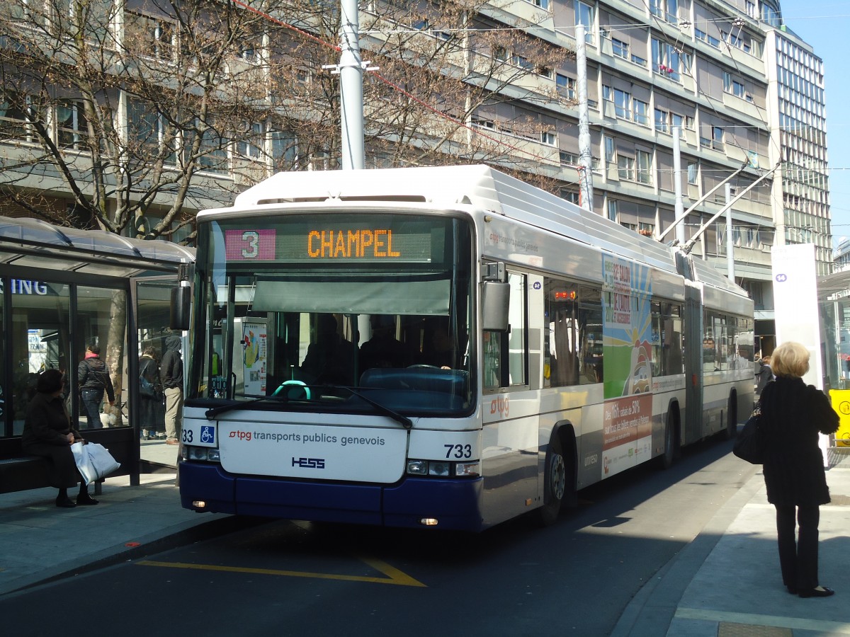 (138'277) - TPG Gen�ve - Nr. 733 - Hess/Hess Gelenktrolleybus am 9. M�rz 2012 in Gen�ve, Coutance