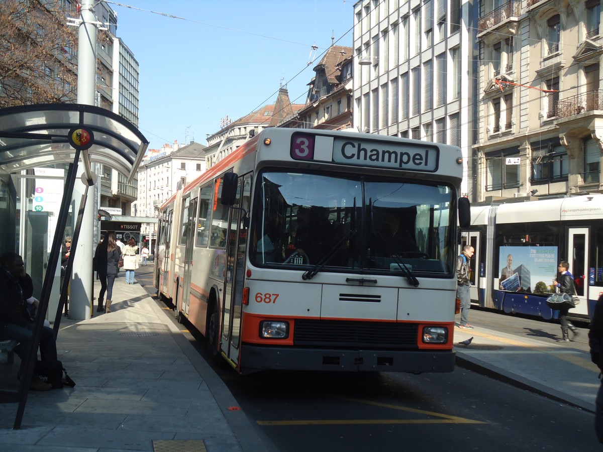 (138'293) - TPG Gen�ve - Nr. 687 - NAW/Hess Gelenktrolleybus am 9. M�rz 2012 in Gen�ve, Coutance
