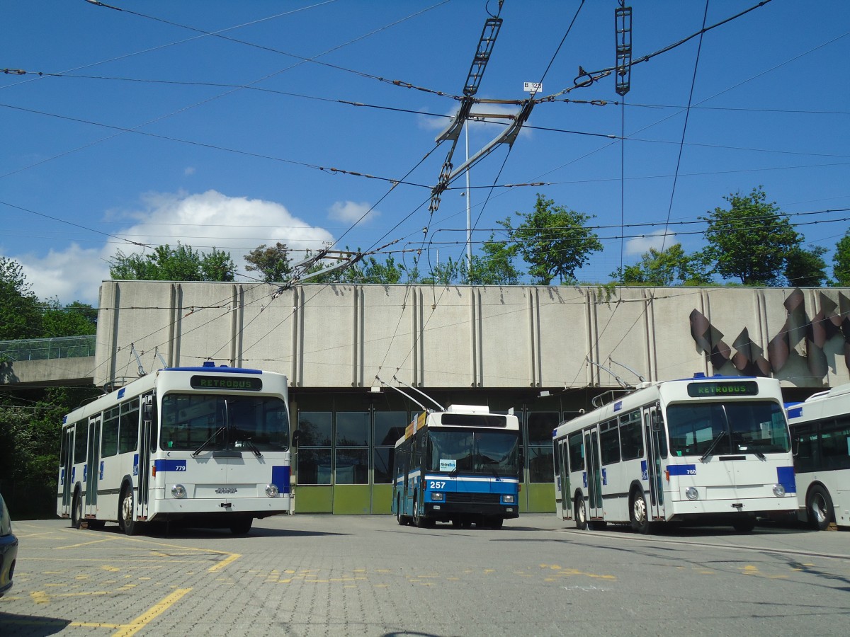 (138'765) - TL Lausanne - Nr. 779 - NAW/Lauber Trolleybus + VBL Luzern (R�trobus) - Nr. 257 - NAW/R&J-Hess Trolleybus + TL Lausanne - Nr. 760 - NAW/Lauber Trolleybus am 13. Mai 2012 in Lausanne, D�p�t Borde