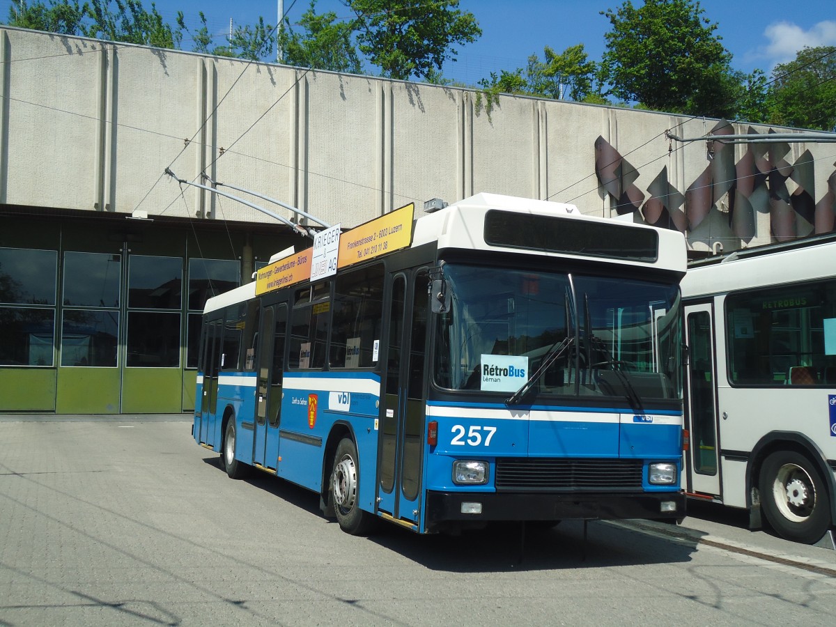 (138'773) - VBL Luzern (R�trobus) - Nr. 257 - NAW/R&J-Hess Trolleybus am 13. Mai 2012 in Lausanne, D�p�t Borde