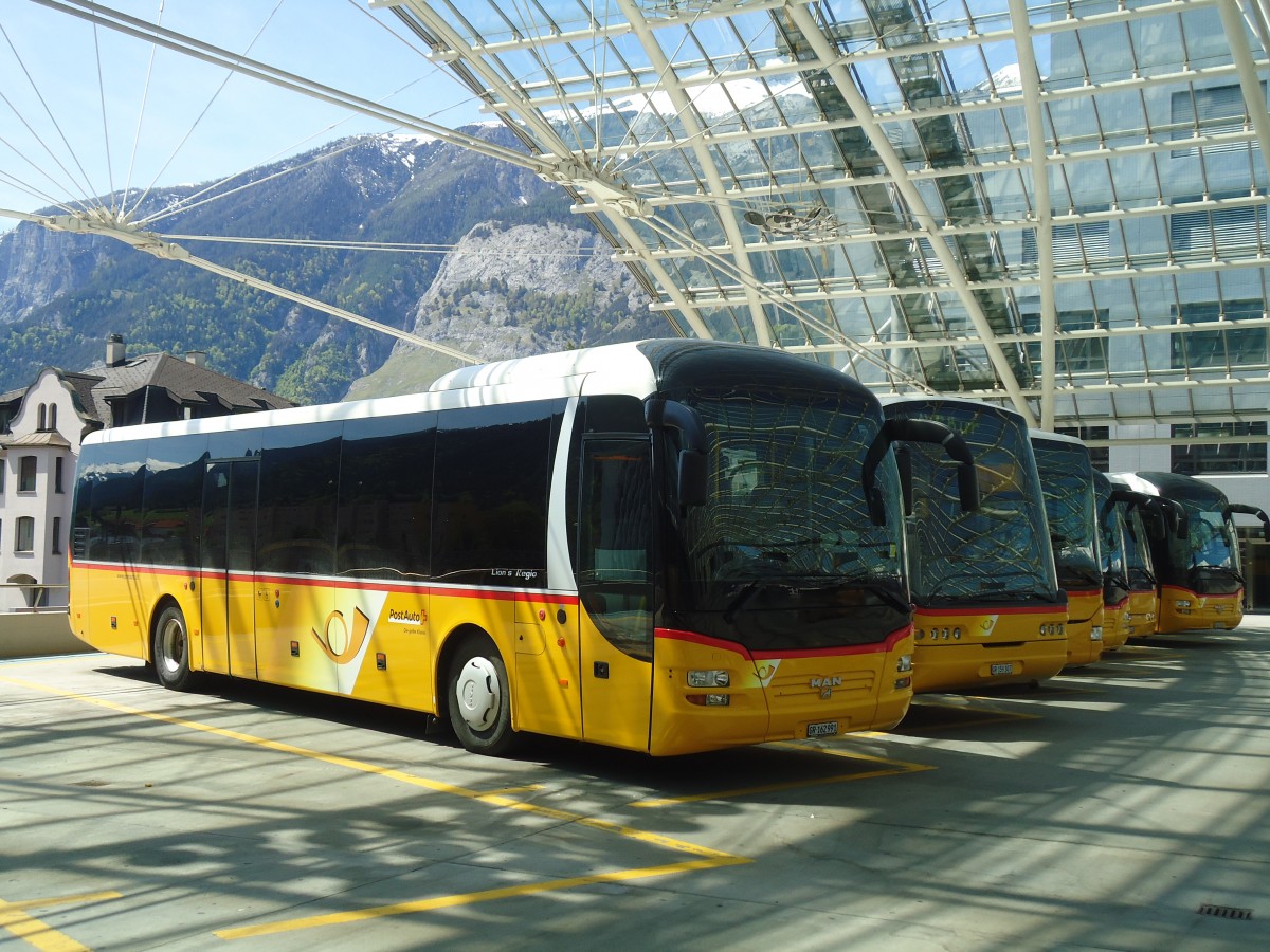 (138'937) - PostAuto Graub�nden - GR 162'991 - MAN am 17. Mai 2012 in Chur, Postautostation