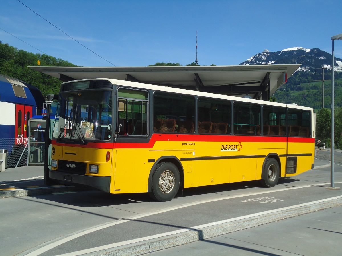 (138'965) - PostAuto Graub�nden (R�trobus) - NAW/Hess (ex P 24'428) am 17. Mai 2012 beim Bahnhof Ziegelbr�cke