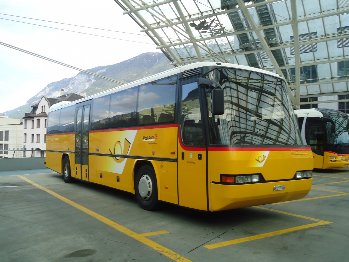 (138'992) - PostAuto Graub�nden - GR 159'306 - Neoplan (ex P 25'141) am 20. Mai 2012 in Chur, Postautostation