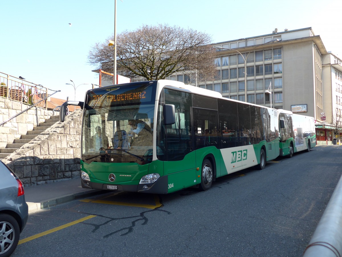 (139'244) - MBC Morges - Nr. 304/VD 176'929 - Mercedes am 9. M�rz 2014 beim Bahnhof Morges