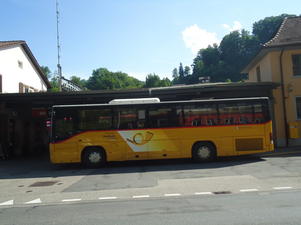 (139'287) - Amstein, Willisau - Nr. 1/LU 15'097 - Volvo (ex Untern�hrer, Romoos) am 2. Juni 2012 beim Bahnhof Wolhusen