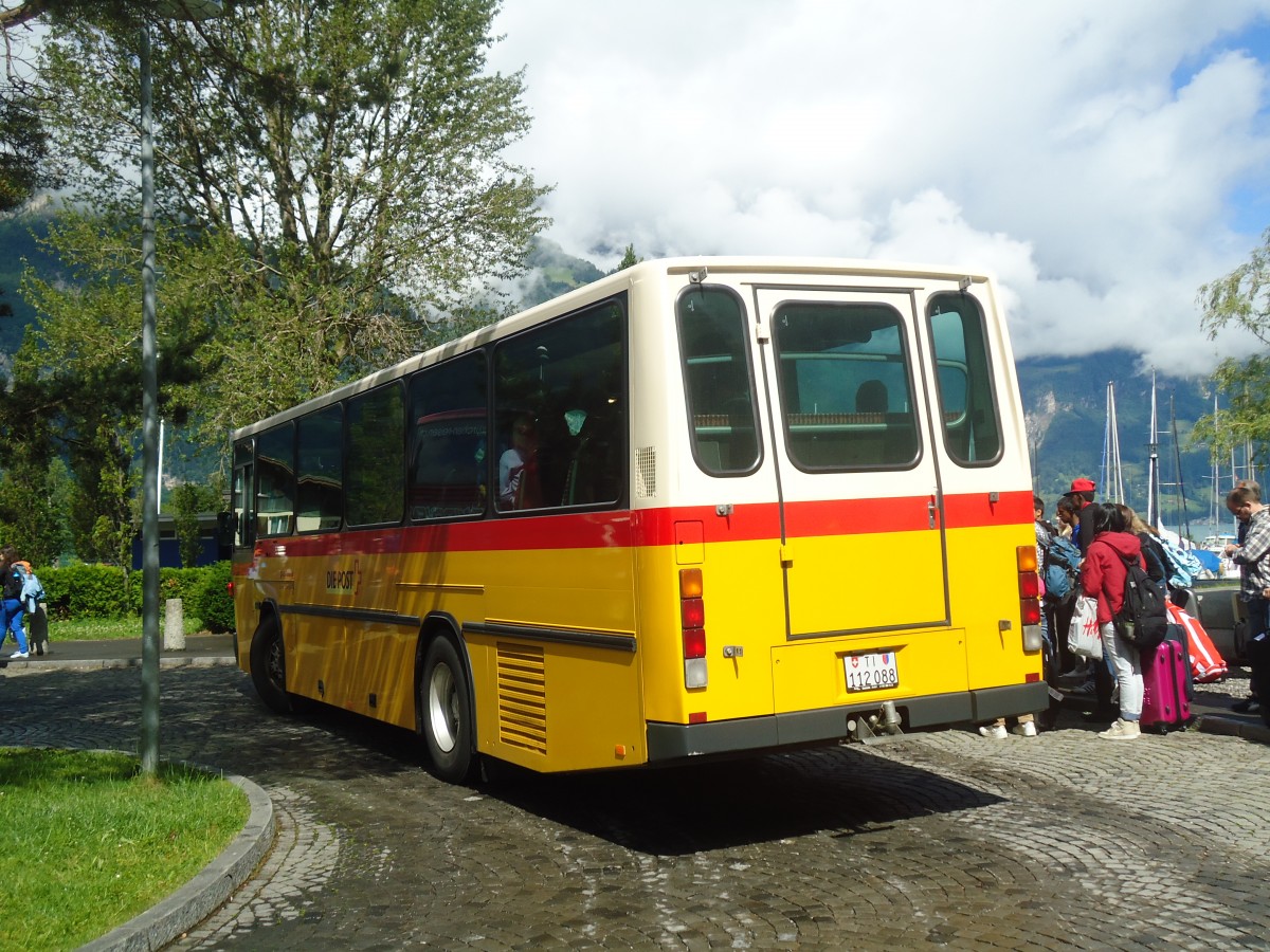 (139'382) - Marchetti, Airolo - TI 112'088 - NAW/Hess (ex PostAuto Bern; ex AVG Meiringen Nr. 66; ex P 24'452) am 11. Juni 2012 beim Bahnhof Fl�elen