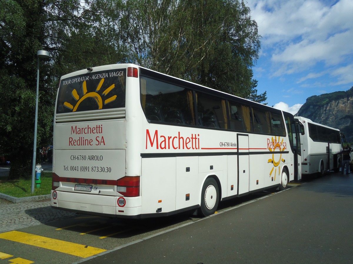 (139'390) - Marchetti, Airolo - TI 301'644 - Setra am 11. Juni 2012 beim Bahnhof Fl�elen