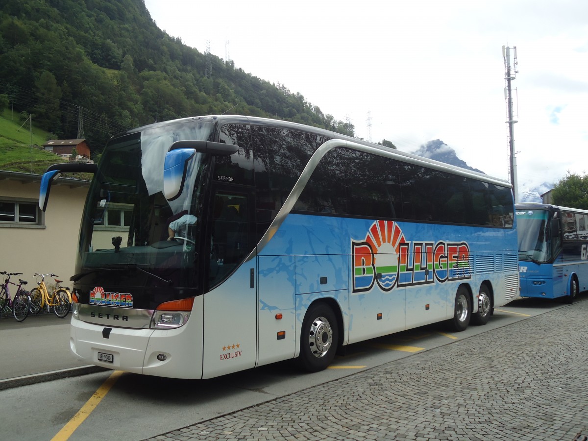 (139'423) - Bolliger, Untersch�chen - UR 9080 - Setra am 11. Juni 2012 beim Bahnhof Fl�elen