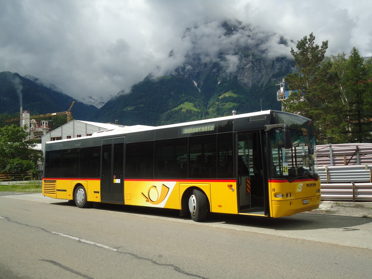 (139'430) Gasser, Altdorf - Nr. 19/UR 9394 - Neoplan (ex Engeloch, Riggisberg Nr. 19; ex Engeloch, Riggisberg Nr. 9) am 11. Juni 2012 beim Bahnhof Fl�elen