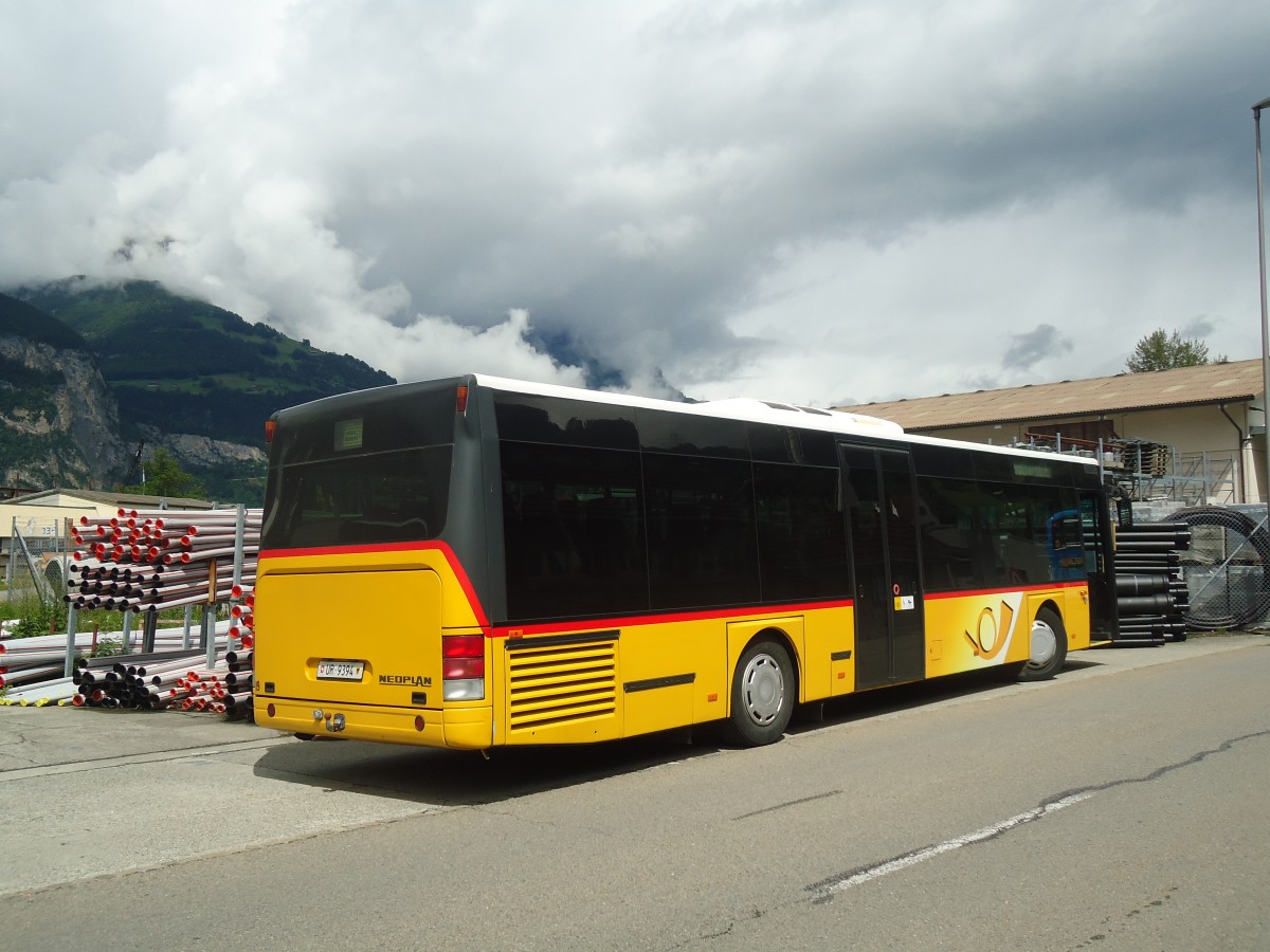 (139'432) - Gasser, Altdorf - Nr. 19/UR 9394 - Neoplan (ex Engeloch, Riggisberg Nr. 19; ex Engeloch, Riggisberg Nr. 9) am 11. Juni 2012 beim Bahnhof Fl�elen