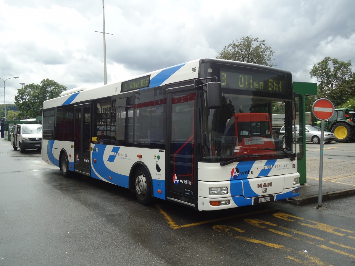 (139'463) - BOGG Wangen b.O. - Nr. 86/SO 32'218 - MAN/G�ppel am 11. Juni 2012 beim Bahnhof Olten
