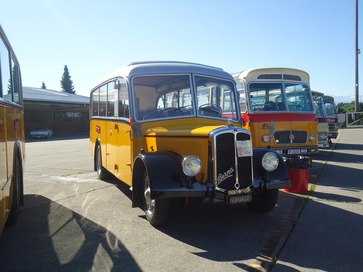 (139'514) - Hurter, M�nchaltdorf - ZH 271'919 - Berna/FHS (ex Volkart, Russikon; ex ASD Aigle; ex P 21'003) am 16. Juni 2012 in Hinwil, AMP