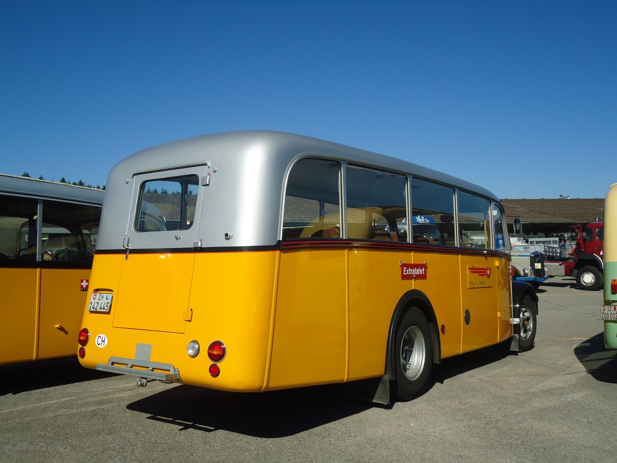 (139'536) - Dozza, K�snacht - Nr. 6/ZH 142'445 - Saurer/Krapf (ex Roost, Steinhausen; ex Fleischmann, Schaffhausen; ex Mezger, Altdorf/SH) am 16. Juni 2012 in Hinwil, AMP