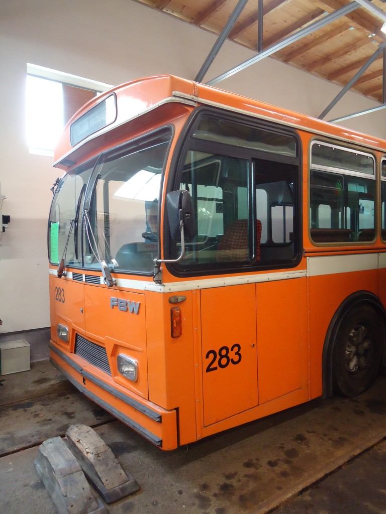 (140'088) - SVB Bern (TVB) - Nr. 283 - FBW/Hess-Gangloff am 24. Juni 2012 in Bern, Weissenb�hl (Teilaufnahme)