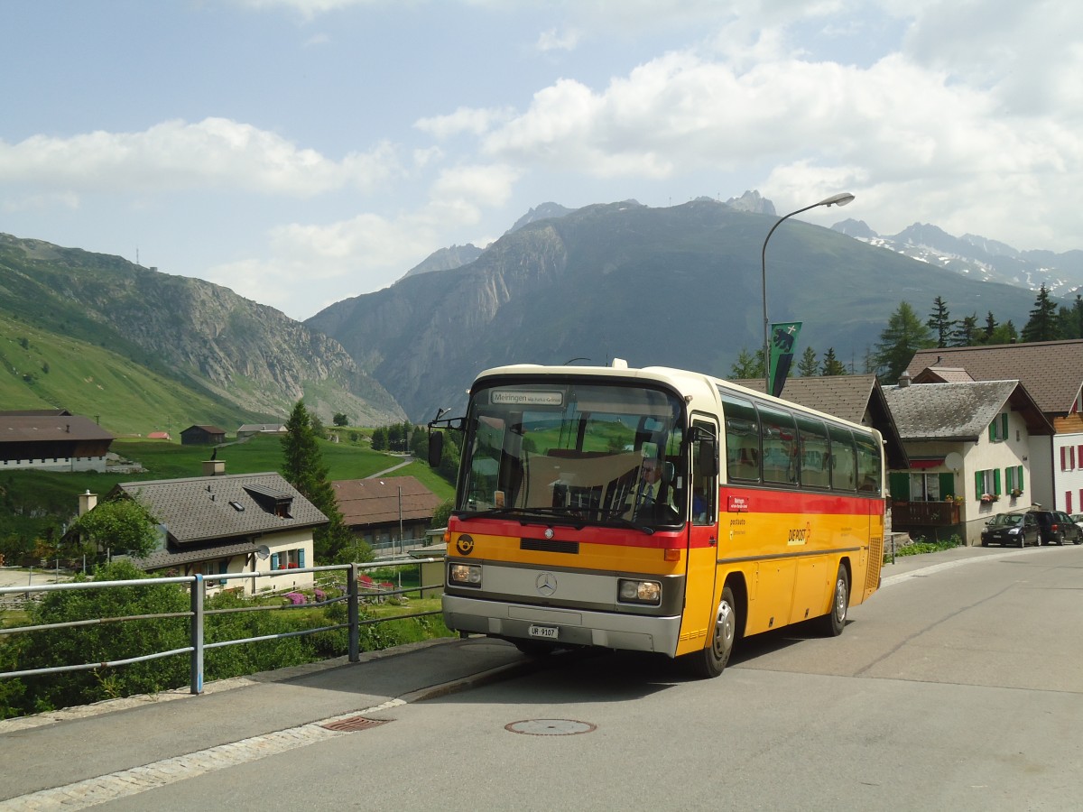 (140'253) - Mattli, Wassen - UR 9107 - Mercedes am 1. Juli 2012 in Hospental, Reussbr�cke