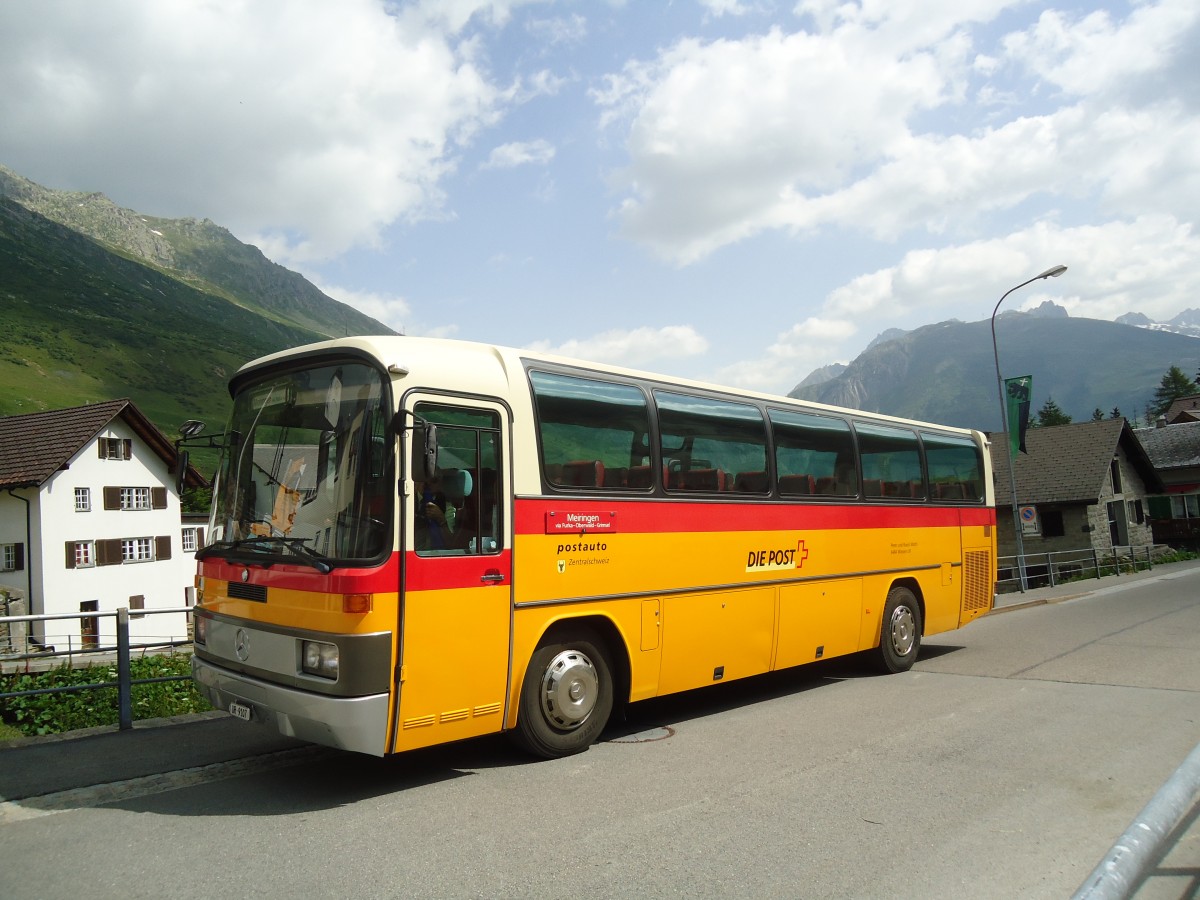 (140'255) - Mattli, Wassen - UR 9107 - Mercedes am 1. Juli 2012 in Hospental, Reussbr�cke