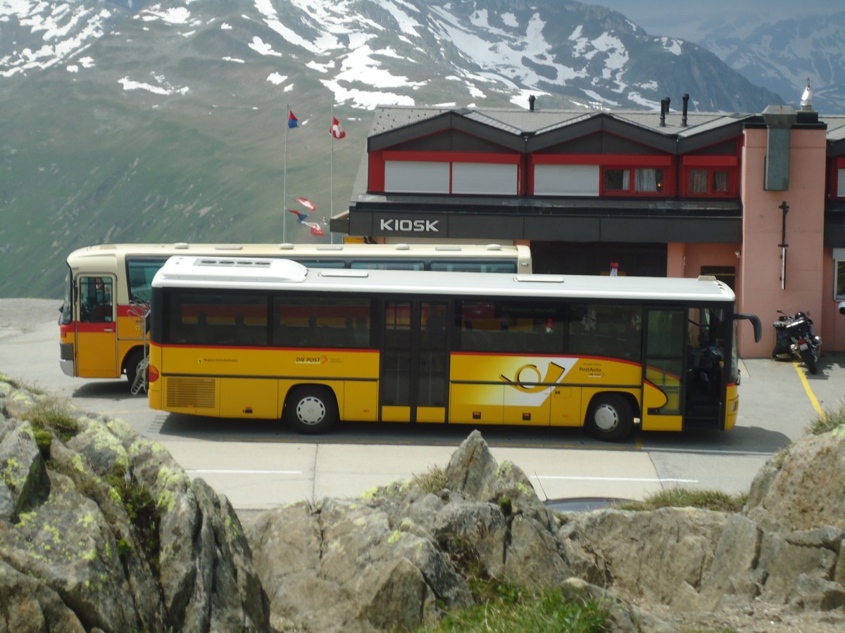 (140'314) - Mattli, Wassen - UR 9209 - Mercedes am 1. Juli 2012 in Nufenen, Passh�he