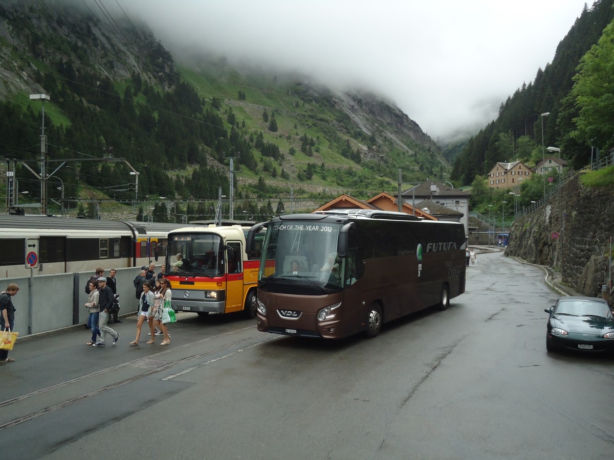 (140'373) - Bova, Biel - BE 506'801 - VDL am 1. Juli 2012 beim Bahnhof G�schenen