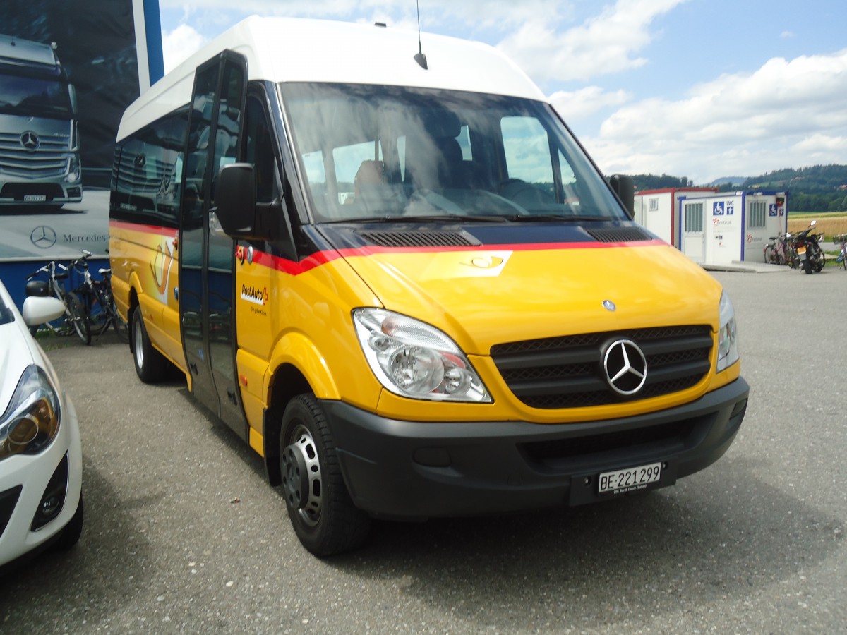 (140'416) - L�thi, Hinterfultigen - BE 221'299 - Mercedes am 8. Juli 2012 in Uetendorf, Allmend